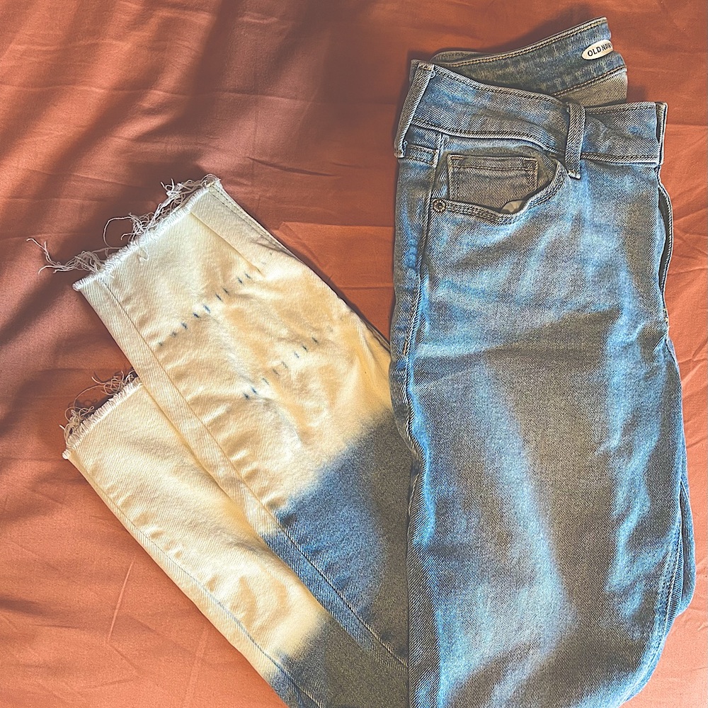 Old Navy ombré light wash jeans